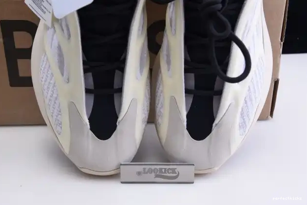 Boost Azael Yeezy FW4980 700 V3 Adidas 0515